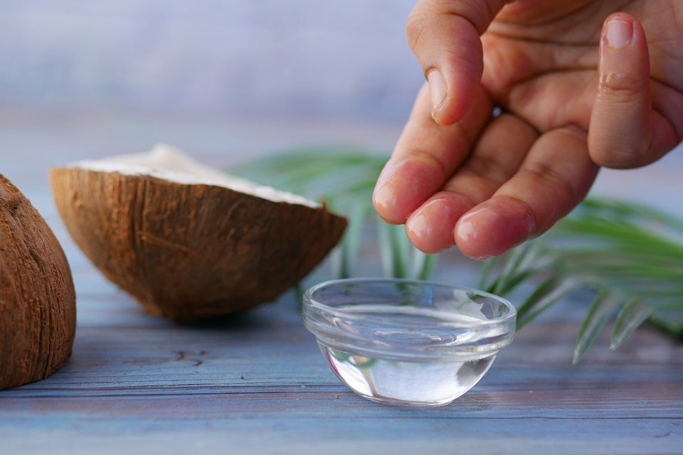 All You Need to Know About Coconut Oil For Men's Hair